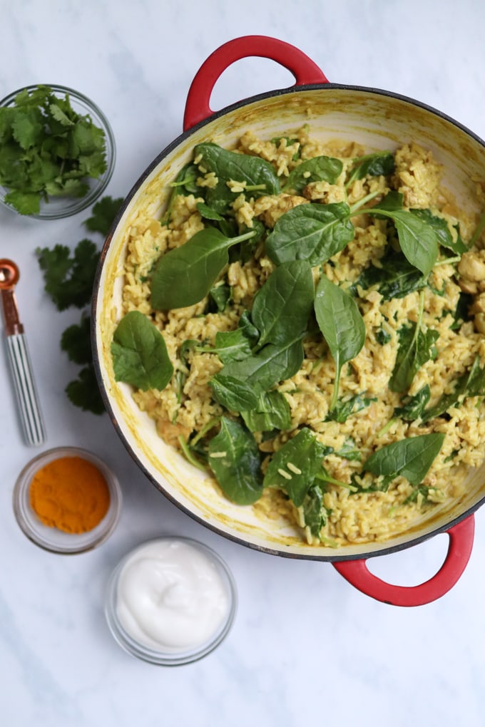One Pan Chicken Curry & Rice with spinach