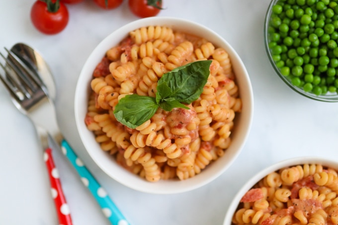 Tomato & Mascarpone Pasta Sauce Recipe