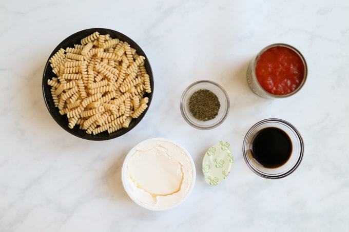 Tomato & Mascarpone Pasta Sauce Ingredients