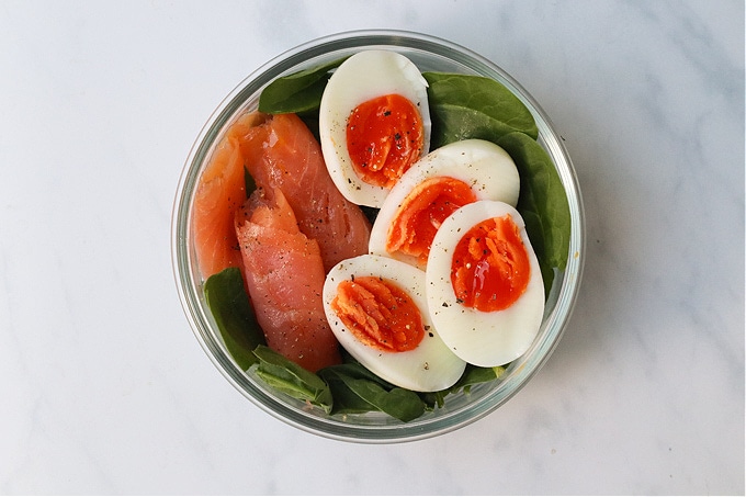 Smoked salmon & Egg Protein Pot