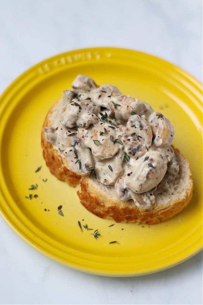 Creamy Mushrooms on Toast