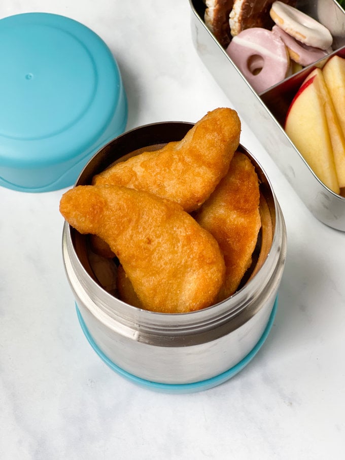 How To Pack Chicken Nuggets in a Lunchbox - My Fussy Eater