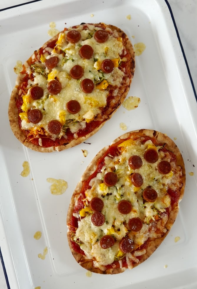 Pitta Pizza Bread with Hidden Veggies My Fussy Eater Easy Family