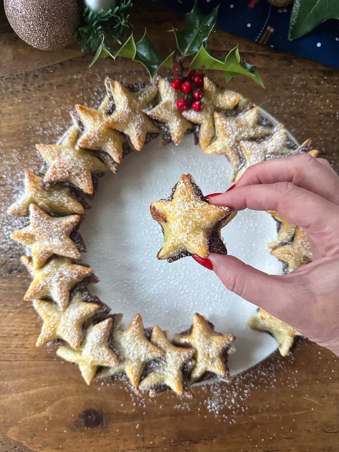 Nutella Puff Pastry Star Wreath, with a close up of puff pastry one star.