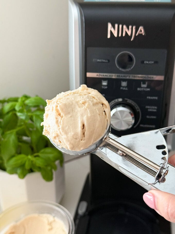 Banana Ice Cream With Blender: Quick, Creamy, and Delicious Recipe