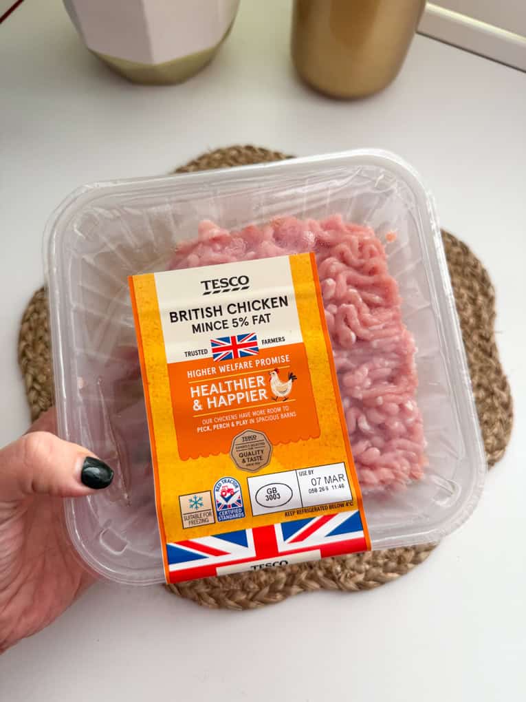 Chicken mince in packaging from the supermarket.