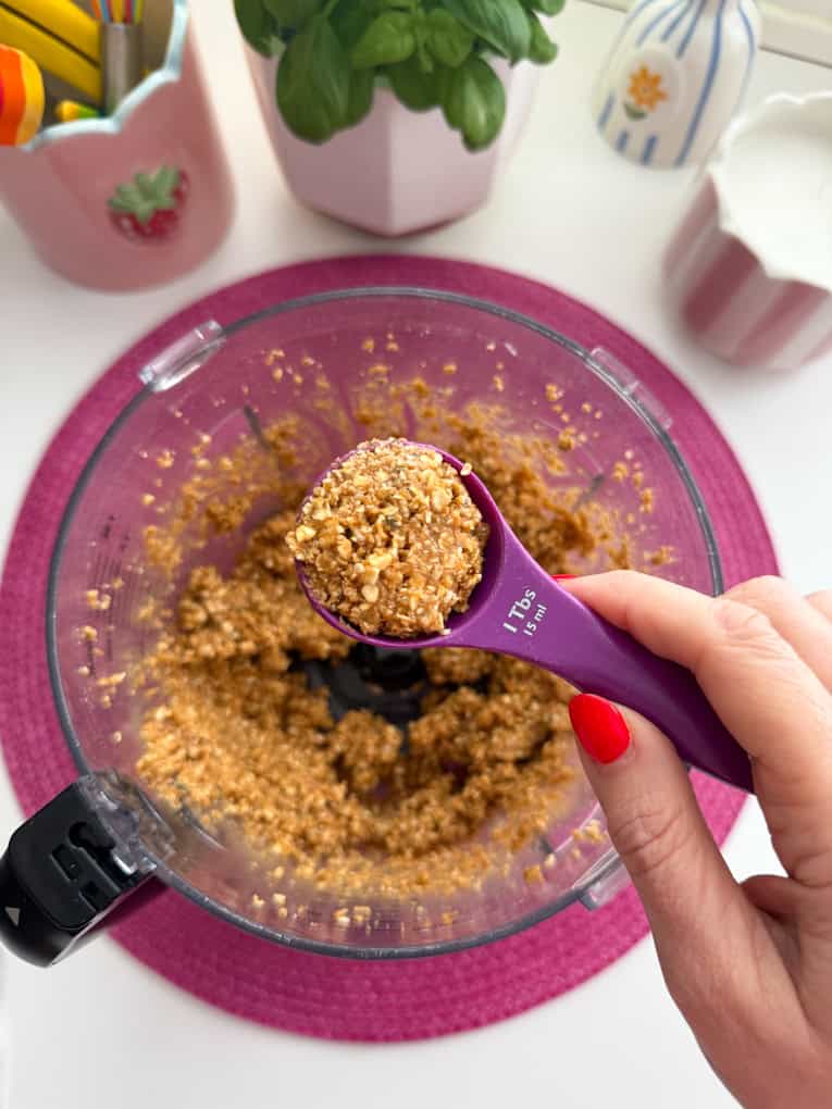 Biscoff Oat Energy Bites 05